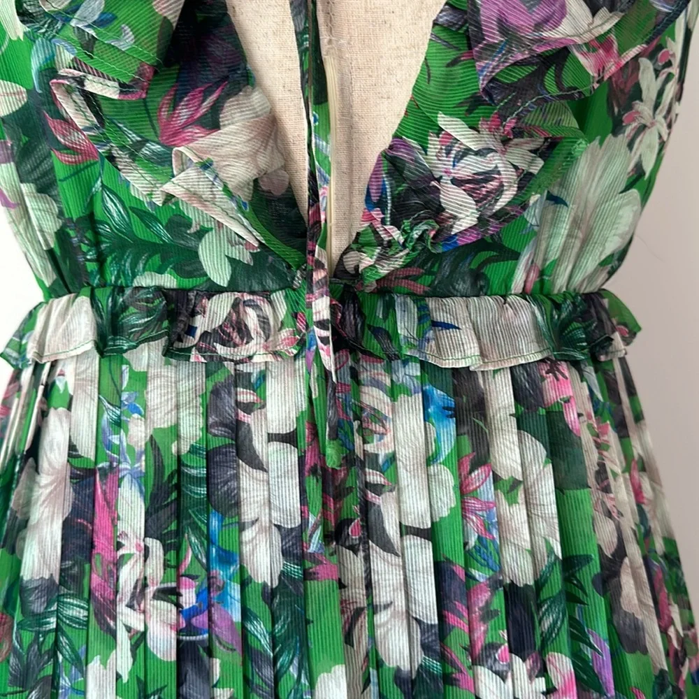 Adelyn Rae Addison Chiffon Floral Dress NWT - Picture 10 of 12